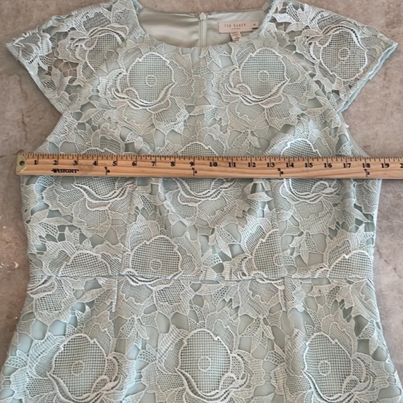 Ted Baker Dress size 5 US14 Beautiful Soft Ted Baker Dress - Picture 6 of 8